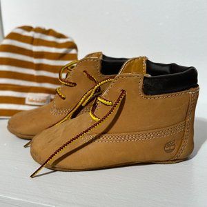 Timberland | Crib Boots + Matching Beanie Hat | Infant 4